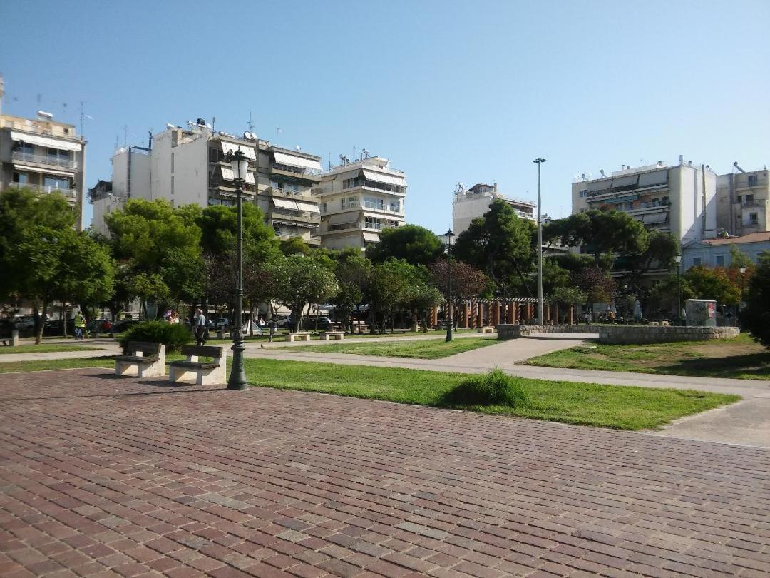 Apartamento Chryssa - Χρυσα Patras Exterior foto